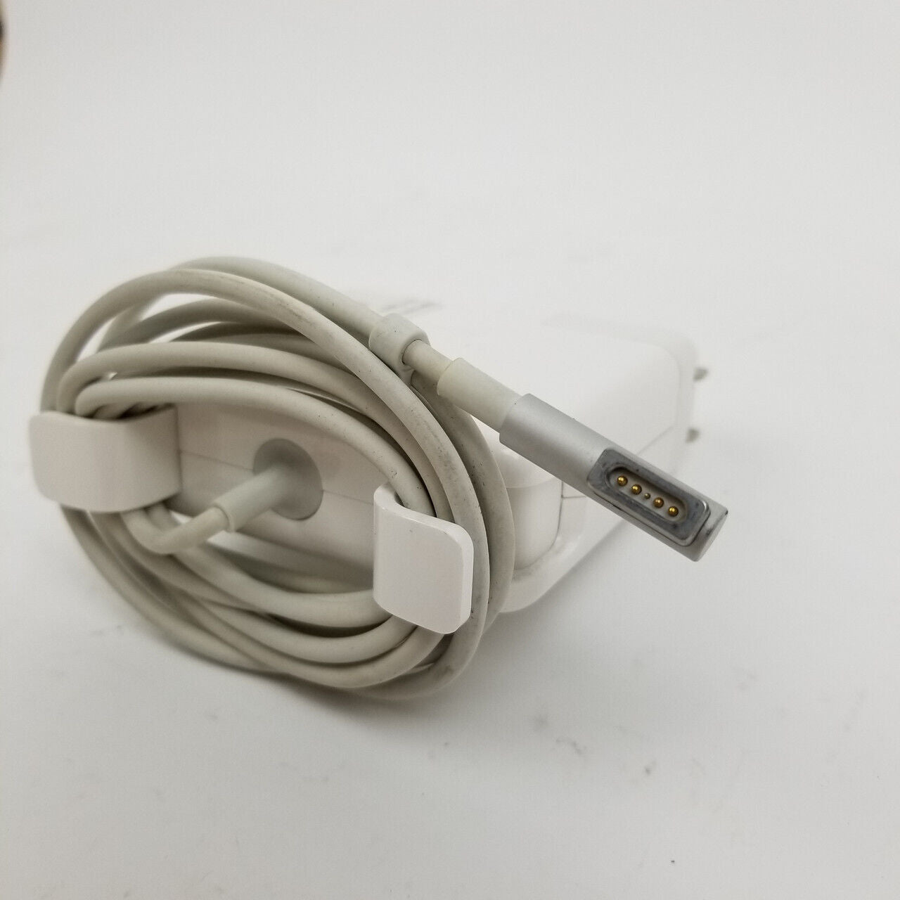 Apple 18.5v 4.6a 85w MagSafe 1 | Grade B