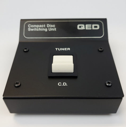 QED CD-S CD/Tuner RCA Switch | Grade A - ShopComprenew