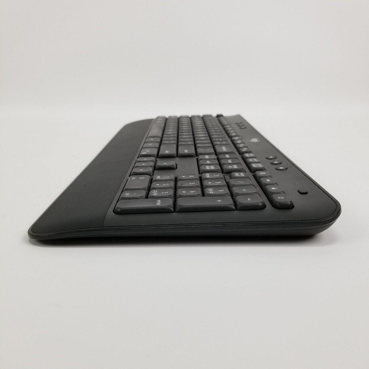 Logitech K545 Y-R0012 Gray Wireless Keyboard | Grade A - ShopComprenew