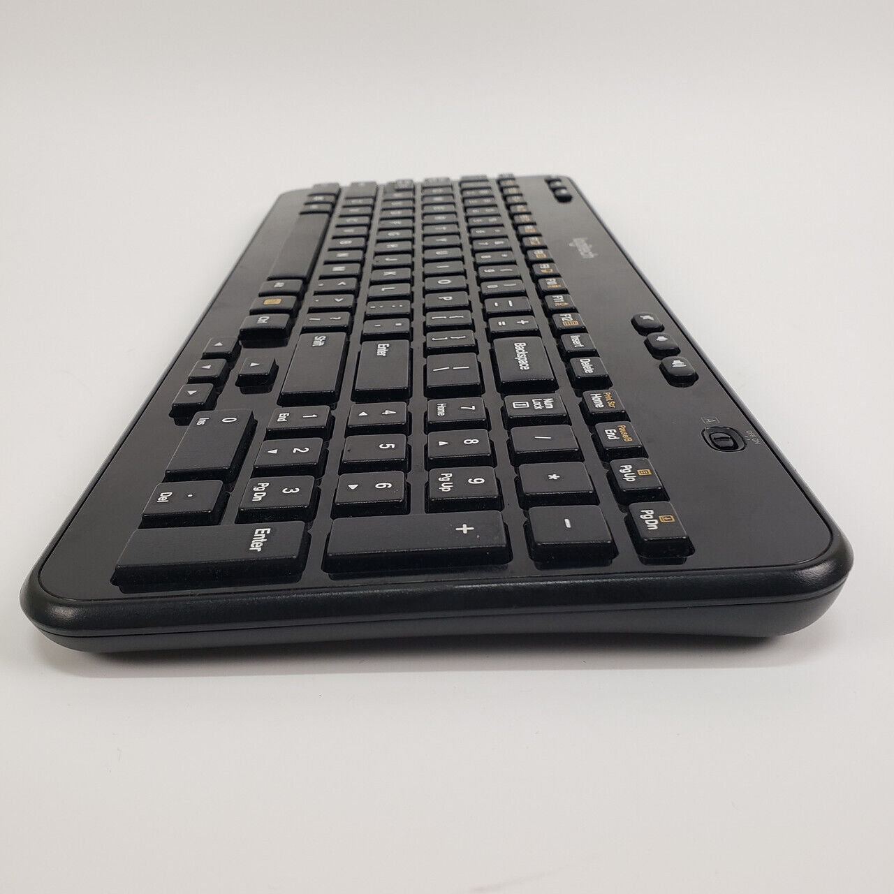 Logitech K360 Y-R0042 Glossy USB Wireless Keyboard | Grade A - ShopComprenew