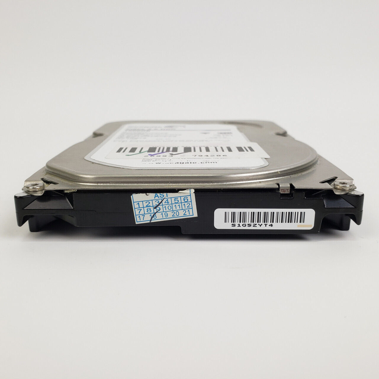 Seagate Video 1TB 3.5" SATA HDD | Grade A - ShopComprenew