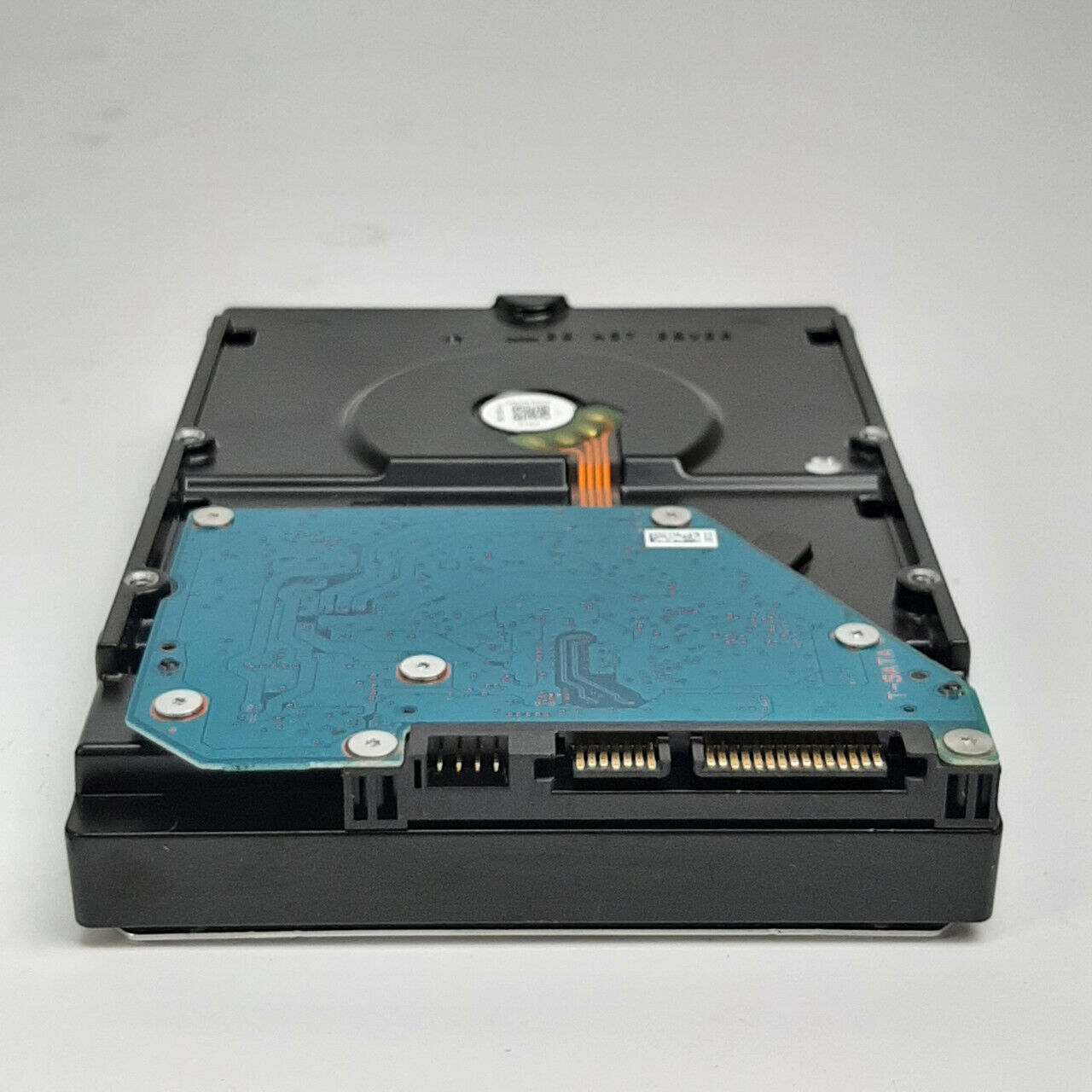 3TB 3.5" SATA Hard Drive | Grade A - ShopComprenew