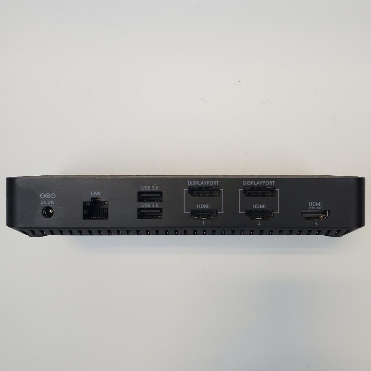 VisionTek VT7000 Triple 4K Thunderbolt Docking Station | Grade B