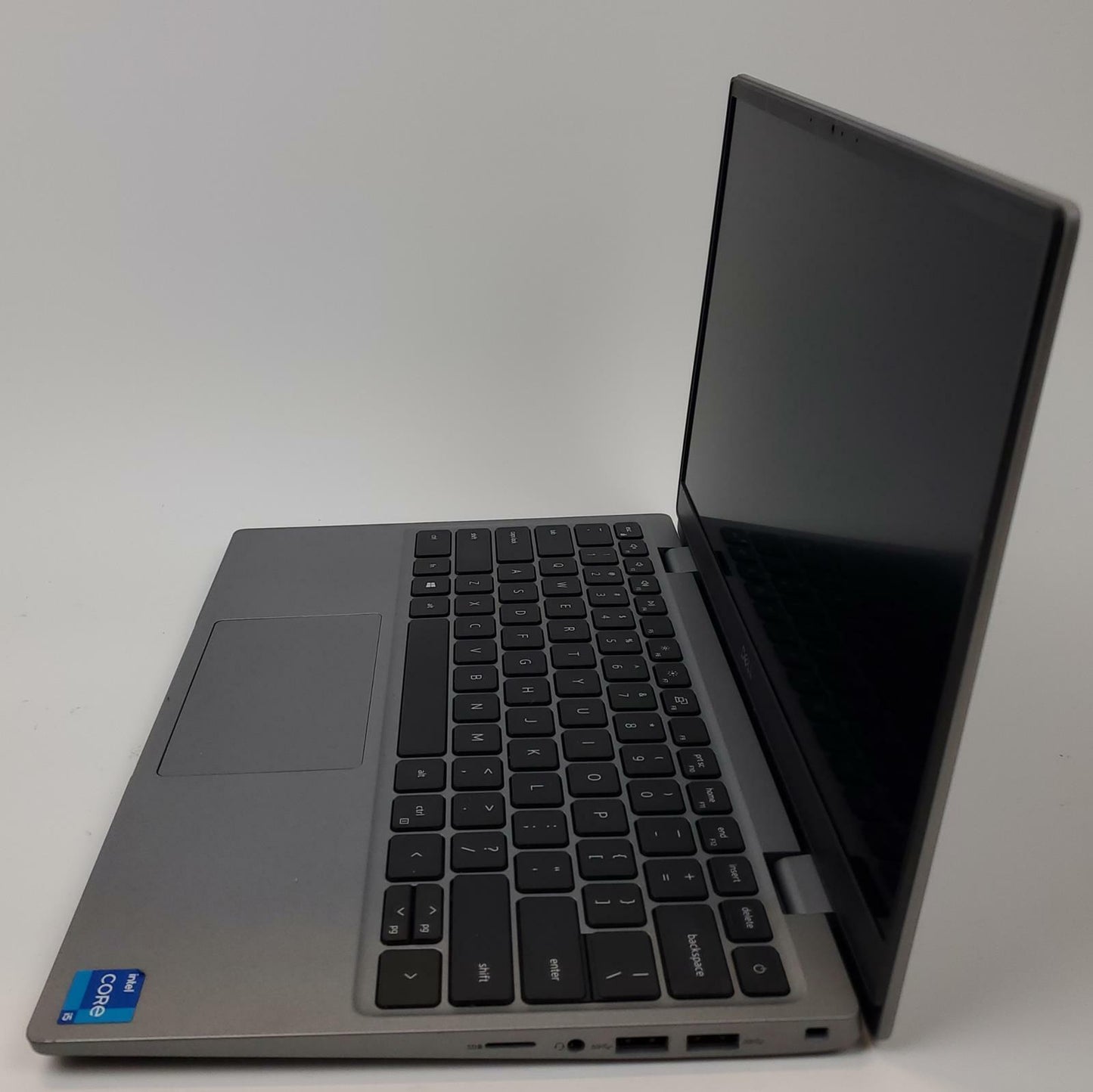 Dell Latitude 3320 Win 11 Home I5-1135G7 8GB RAM 256GB NVMe | Grade B